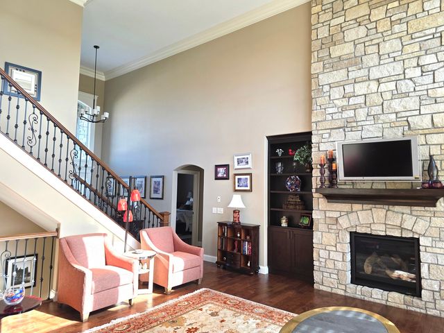 9667 Crossbow Drive N, Bloomington, IL 61705