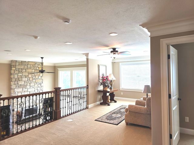 9667 Crossbow Drive N, Bloomington, IL 61705