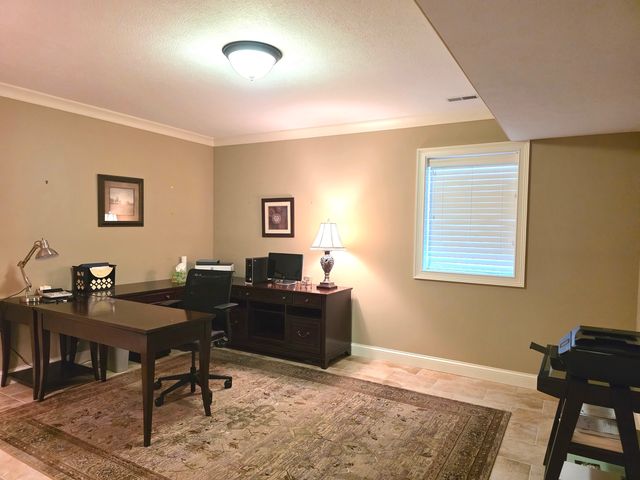 9667 Crossbow Drive N, Bloomington, IL 61705