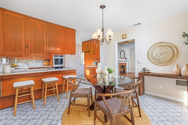 914 W 5th Street, Ontario, CA 91762