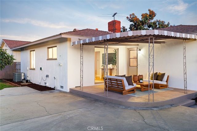 914 W 5th Street, Ontario, CA 91762