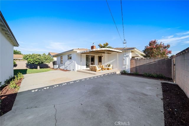 914 W 5th Street, Ontario, CA 91762