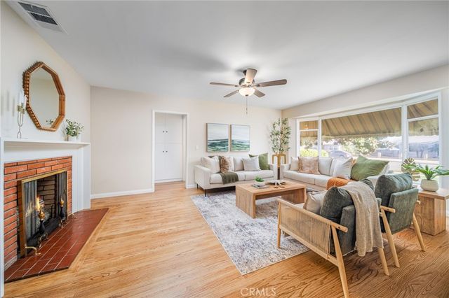 914 W 5th Street, Ontario, CA 91762
