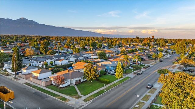 914 W 5th Street, Ontario, CA 91762