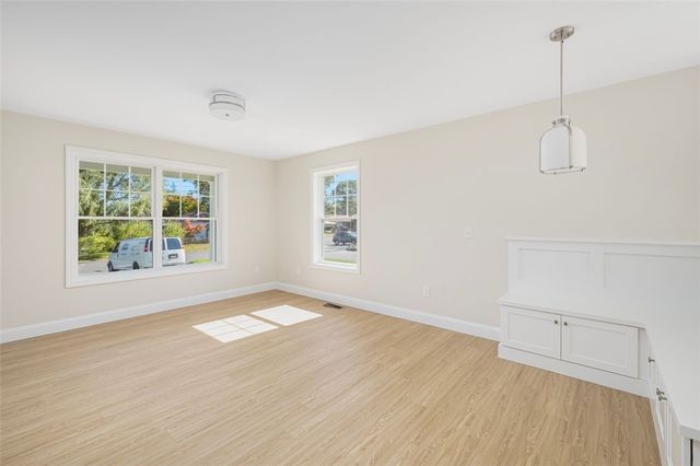 19 Wood Street A, Warwick, RI 02889
