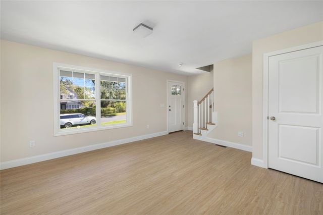 19 Wood Street A, Warwick, RI 02889