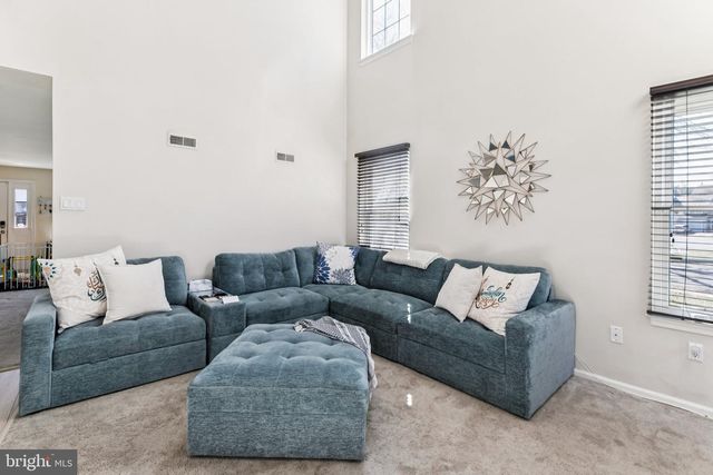 100 SIGNAL HILL, North Wales, PA 19454