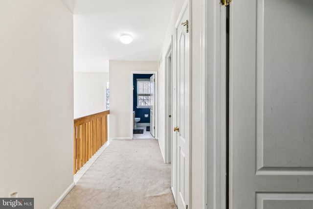 100 SIGNAL HILL, North Wales, PA 19454