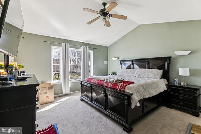 100 SIGNAL HILL, North Wales, PA 19454