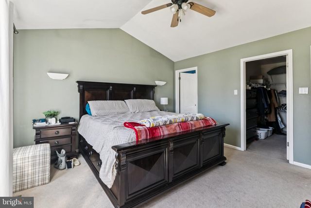 100 SIGNAL HILL, North Wales, PA 19454