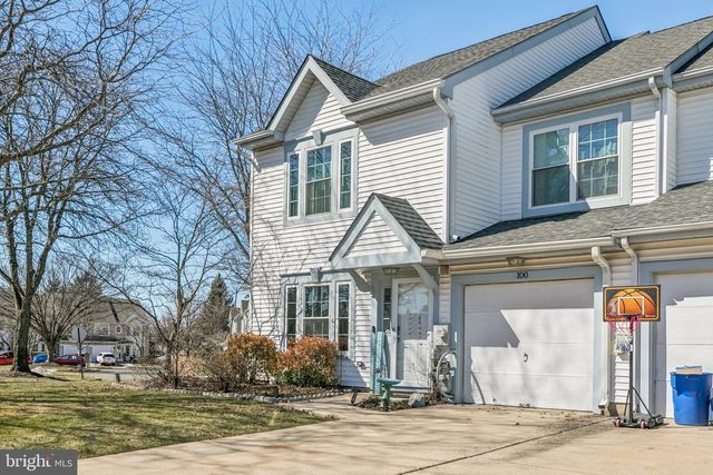 100 SIGNAL HILL, North Wales, PA 19454