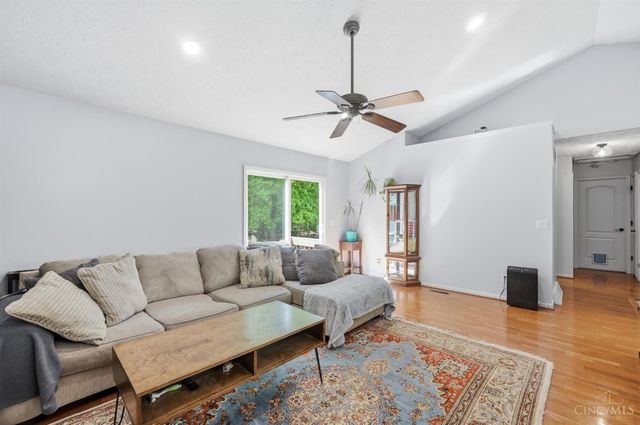 422 Wyndham Drive, Hamilton Twp, OH 45039