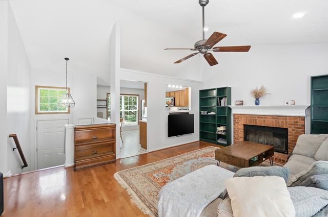 422 Wyndham Drive, Hamilton Twp, OH 45039