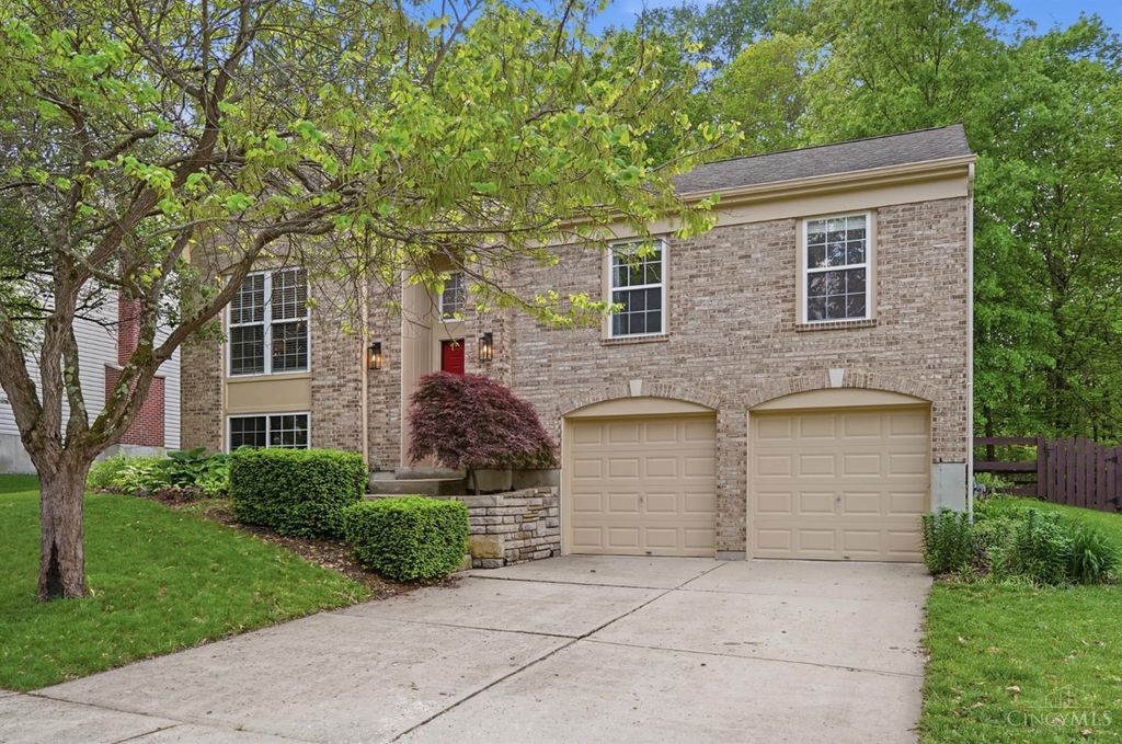 422 Wyndham Drive, Hamilton Twp, OH 45039