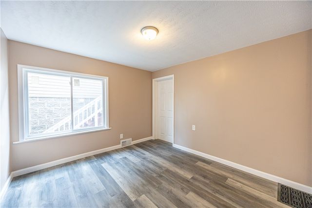 12 Belmont Ave, Union Twp, PA 15332