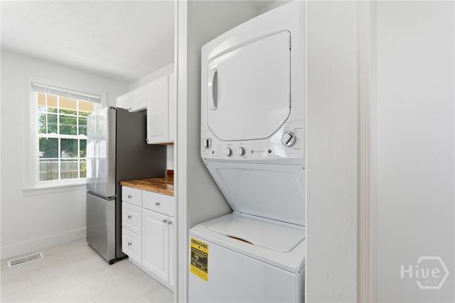 2324 E 40th Street, Savannah, GA 31404