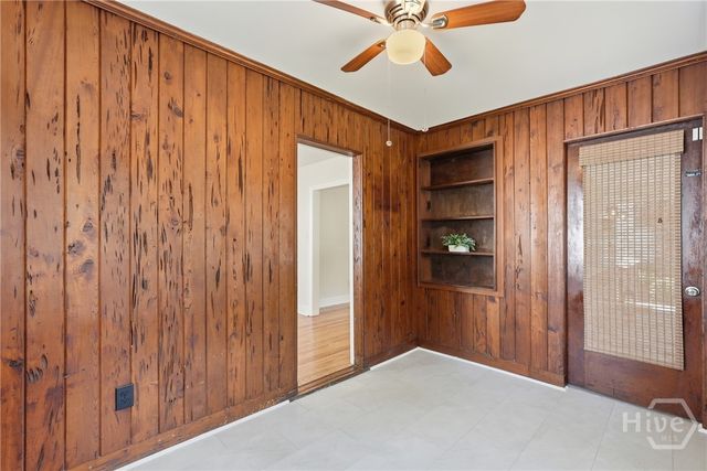 2324 E 40th Street, Savannah, GA 31404