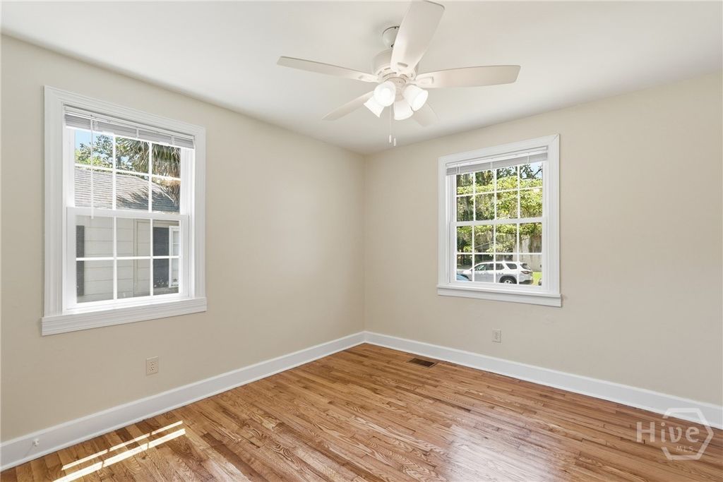 Image 20 of property listing at 2324 E 40th Street, Savannah, GA 31404