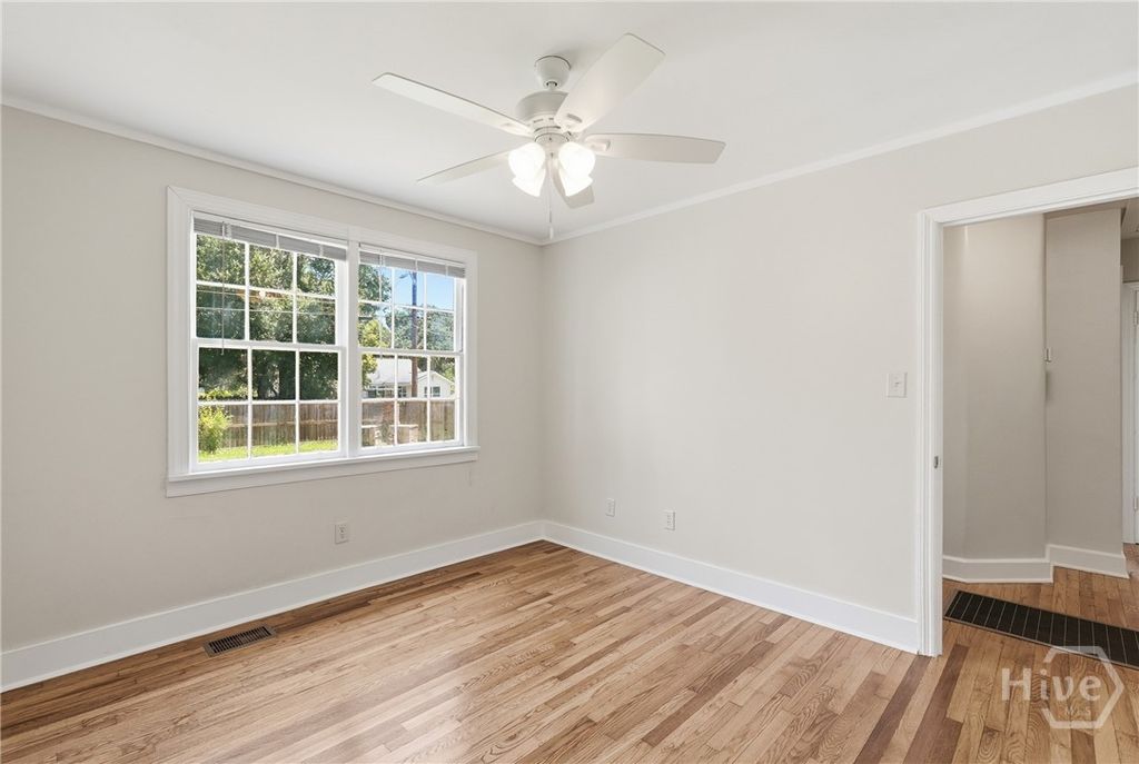 Image 21 of property listing at 2324 E 40th Street, Savannah, GA 31404