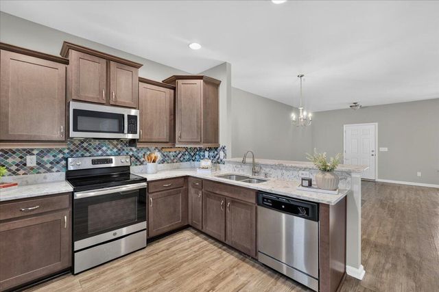 259 Swallowtail Lane, Goose Creek, SC 29445