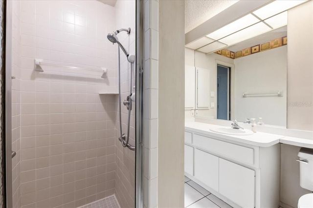 2708 WILKINSON ROAD, Sarasota, FL 34231