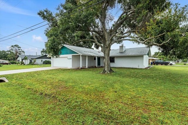 2708 WILKINSON ROAD, Sarasota, FL 34231