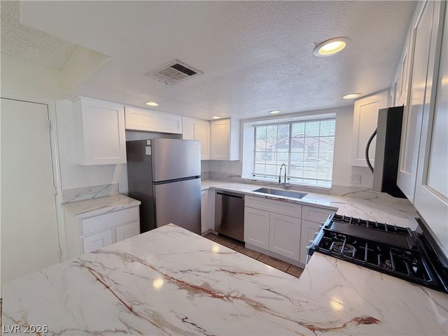6544 Hartwood Road, Las Vegas, NV 89108