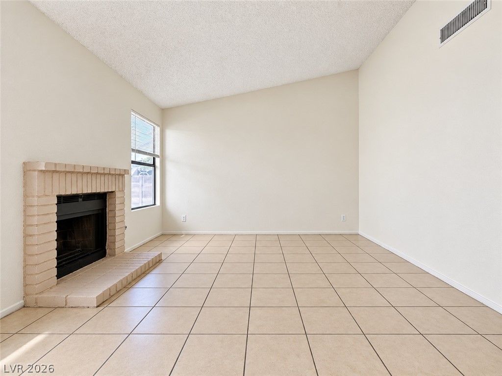 6544 Hartwood Road, Las Vegas, NV 89108 — photo 4