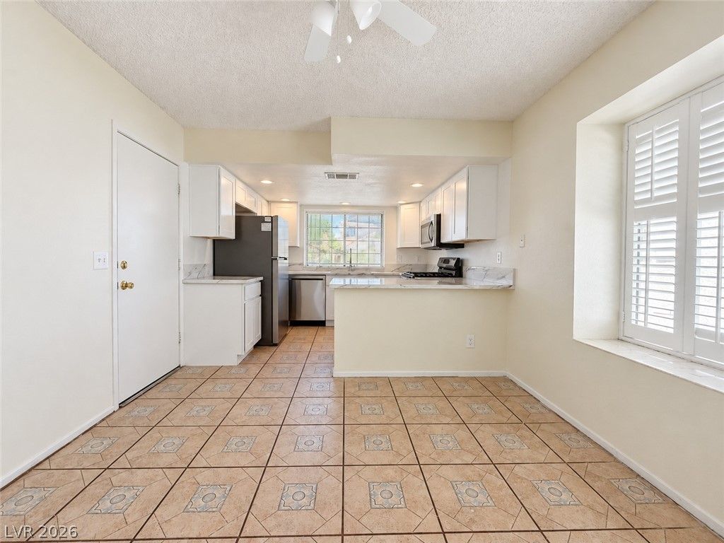 6544 Hartwood Road, Las Vegas, NV 89108 — photo 5