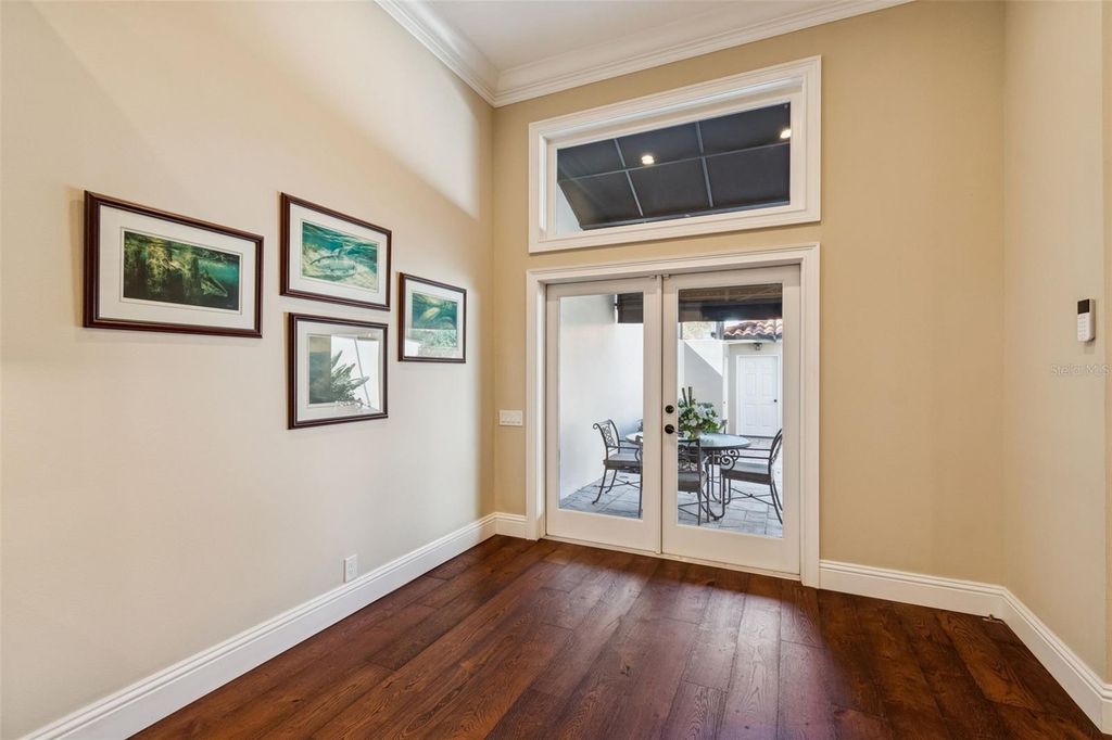 Image 12 of property listing at 4951 BAYSHORE BOULEVARD 4951A, Tampa, FL 33611