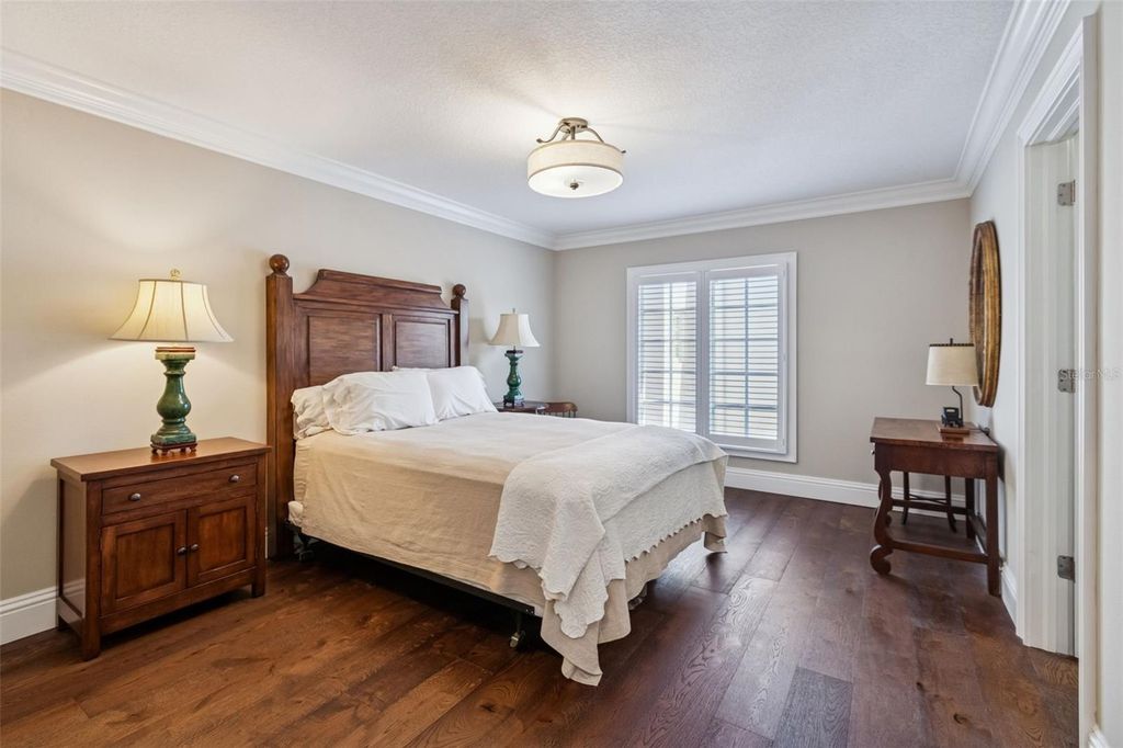 Image 16 of property listing at 4951 BAYSHORE BOULEVARD 4951A, Tampa, FL 33611