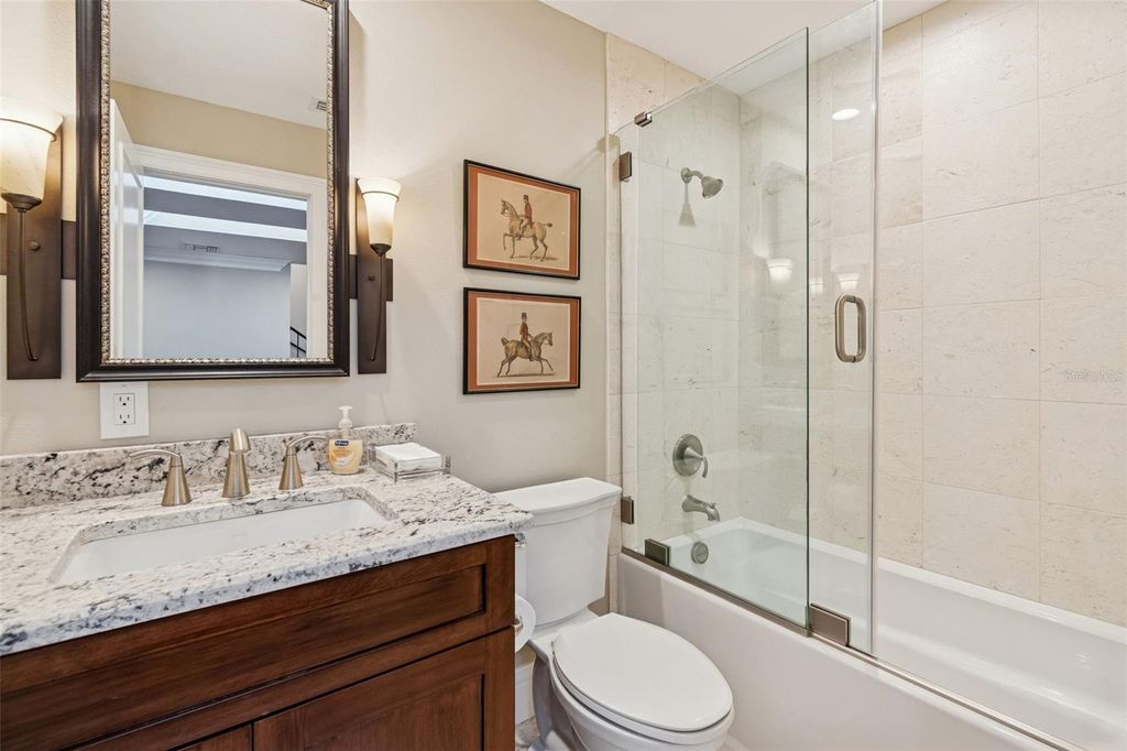 Image 17 of property listing at 4951 BAYSHORE BOULEVARD 4951A, Tampa, FL 33611