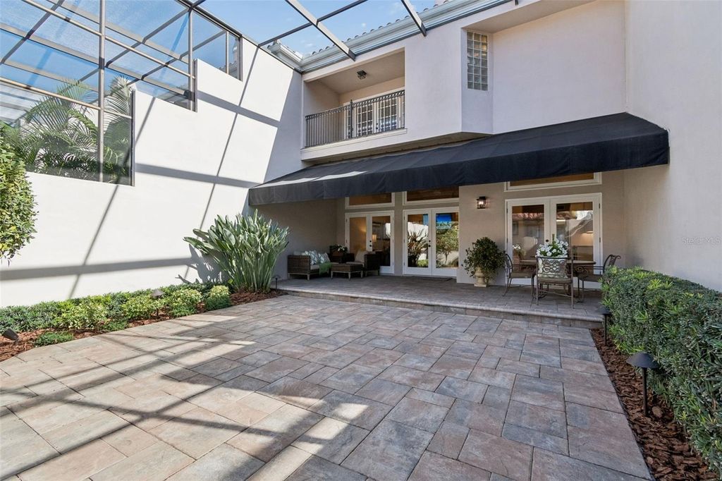 Image 27 of property listing at 4951 BAYSHORE BOULEVARD 4951A, Tampa, FL 33611