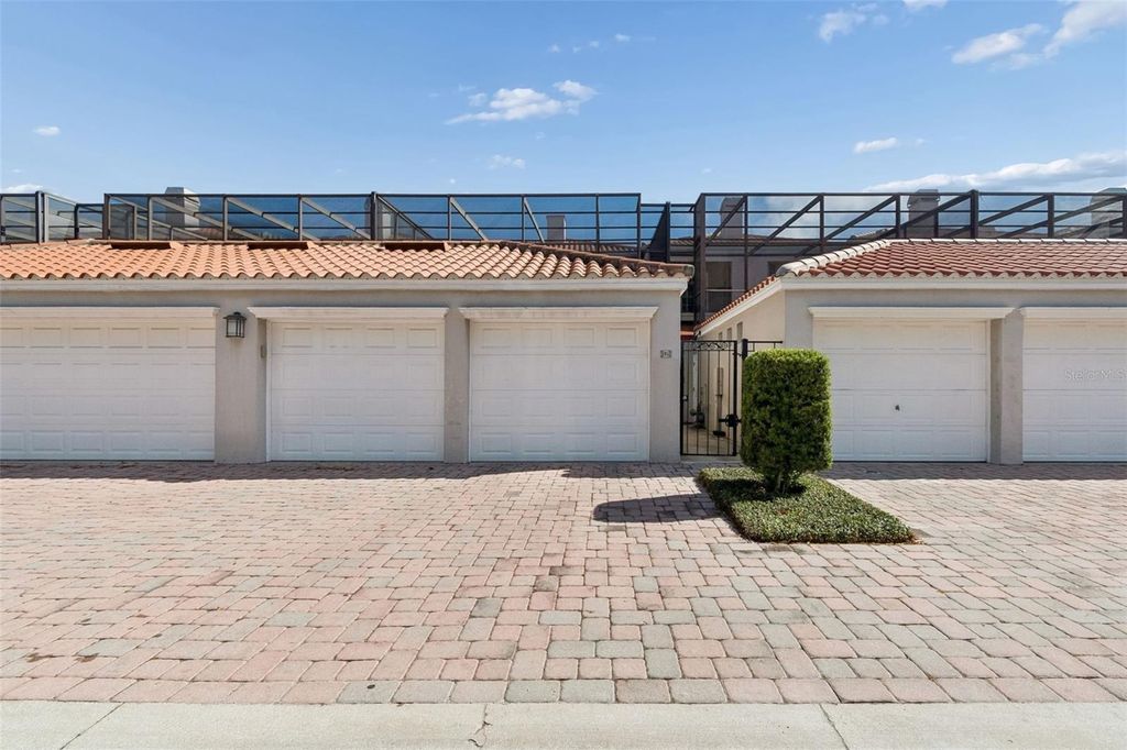 Image 29 of property listing at 4951 BAYSHORE BOULEVARD 4951A, Tampa, FL 33611