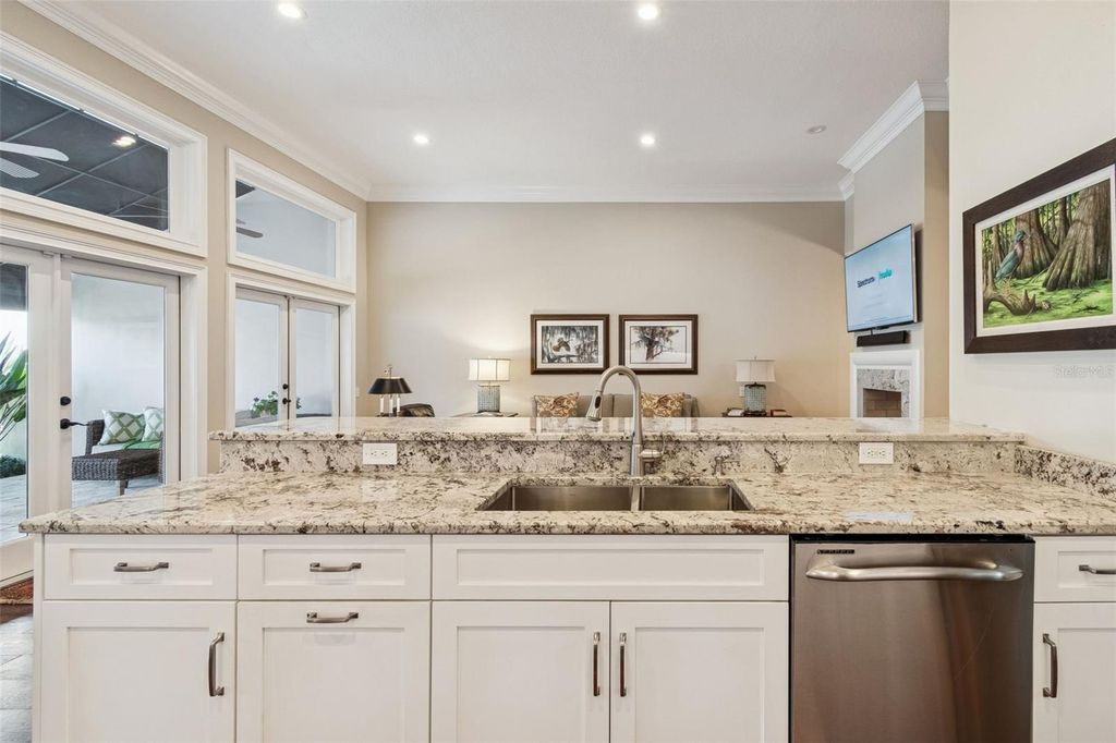 Image 34 of property listing at 4951 BAYSHORE BOULEVARD 4951A, Tampa, FL 33611