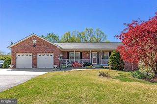 9015 WOODLAND WAY N, Owings, MD 20736