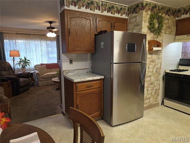 18 Jennine Drive, Belleville, IL 62226