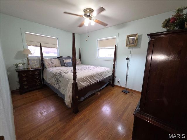 18 Jennine Drive, Belleville, IL 62226