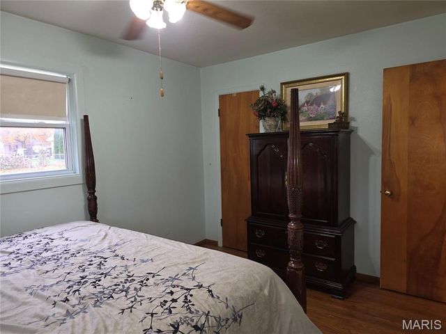 18 Jennine Drive, Belleville, IL 62226