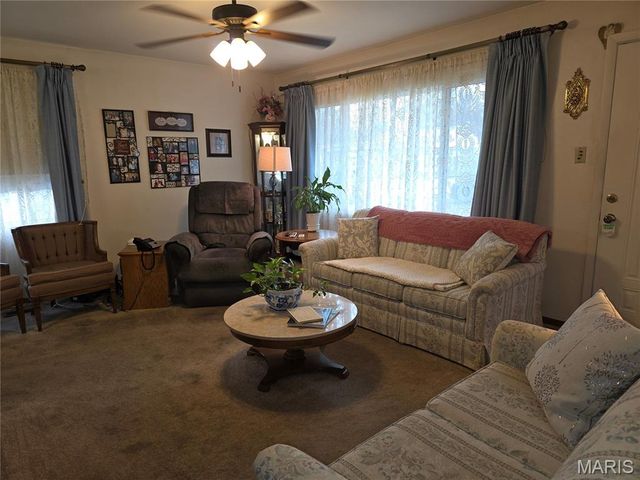 18 Jennine Drive, Belleville, IL 62226