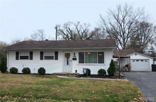 18 Jennine Drive, Belleville, IL 62226