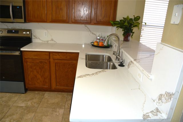 9809 Carter Drive, Mckinney, TX 75072