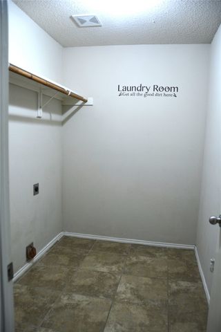 9809 Carter Drive, Mckinney, TX 75072