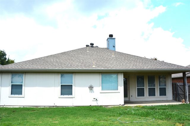 9809 Carter Drive, Mckinney, TX 75072