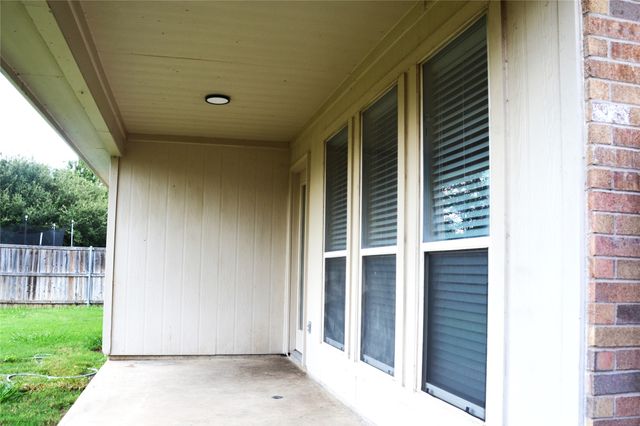 9809 Carter Drive, Mckinney, TX 75072