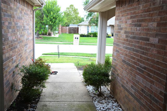 9809 Carter Drive, Mckinney, TX 75072