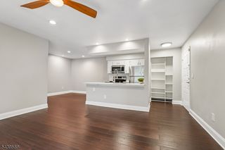 74 Marlowe Ct, Franklin Twp., NJ 08873