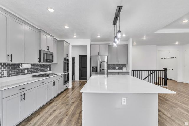 674 S MEADE ST, Mapleton, UT 84664