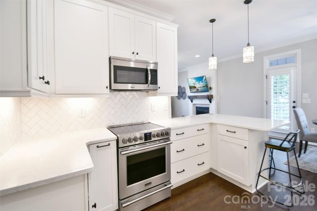 522 N Oak Drive, Huntersville, NC 28078