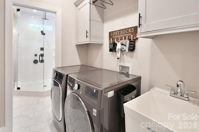 522 N Oak Drive, Huntersville, NC 28078